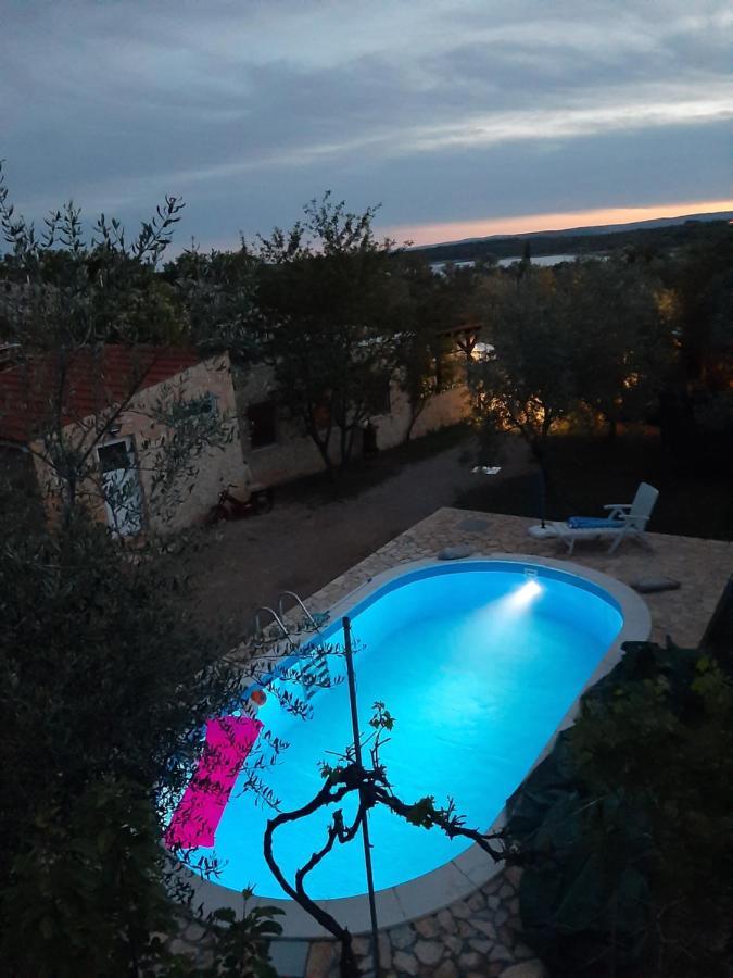 Holiday House Pulina Punat Exterior photo