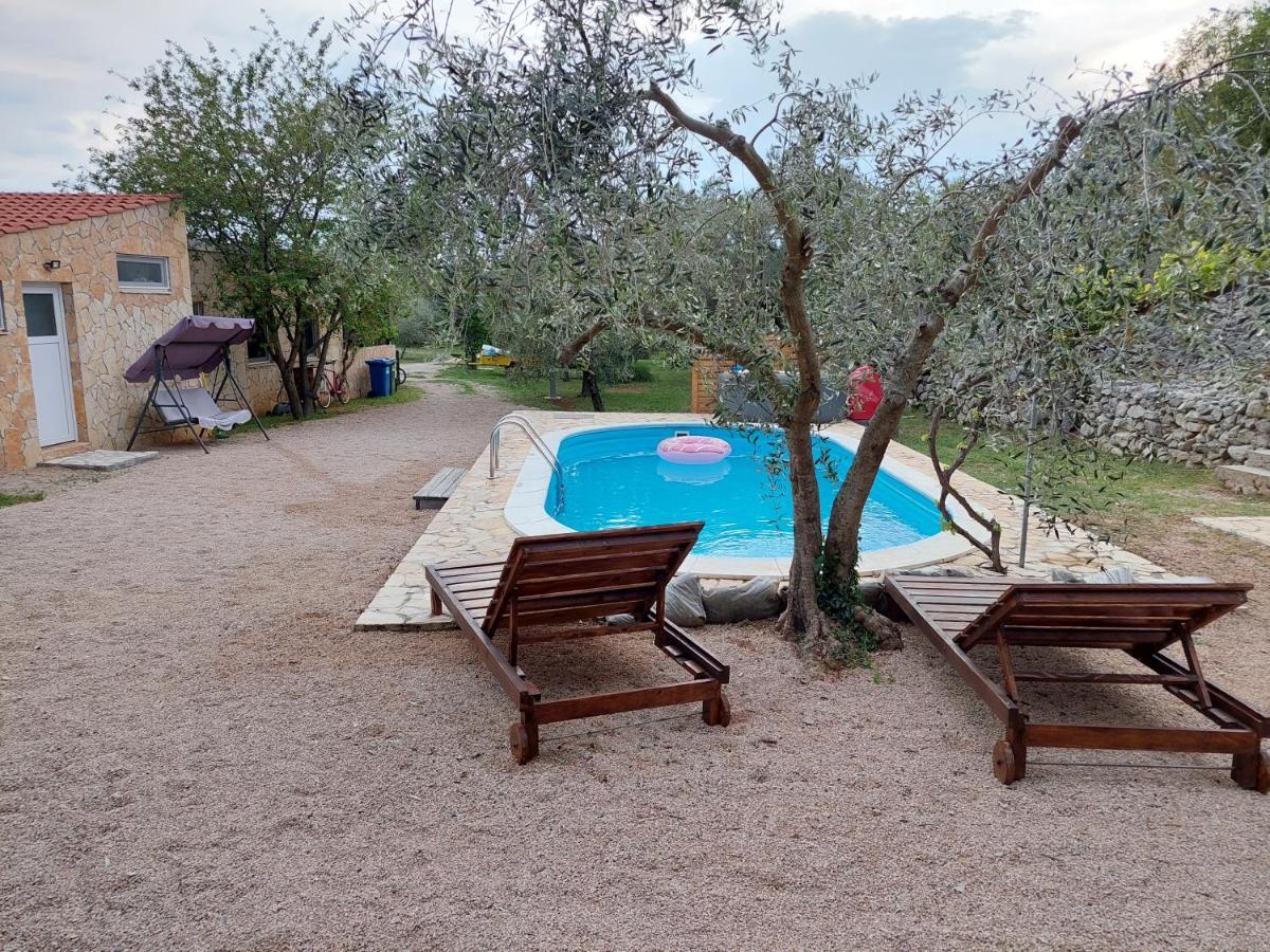 Holiday House Pulina Punat Exterior photo