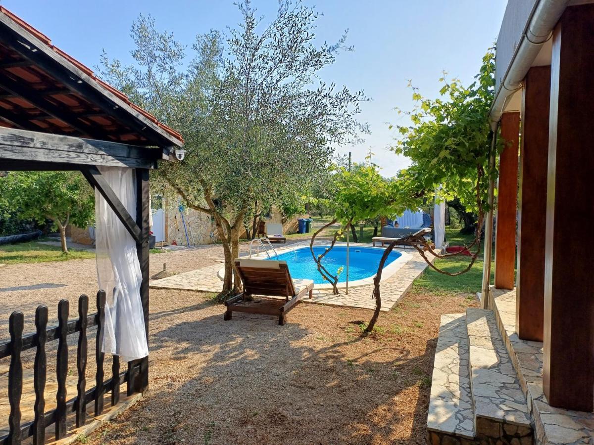 Holiday House Pulina Punat Exterior photo