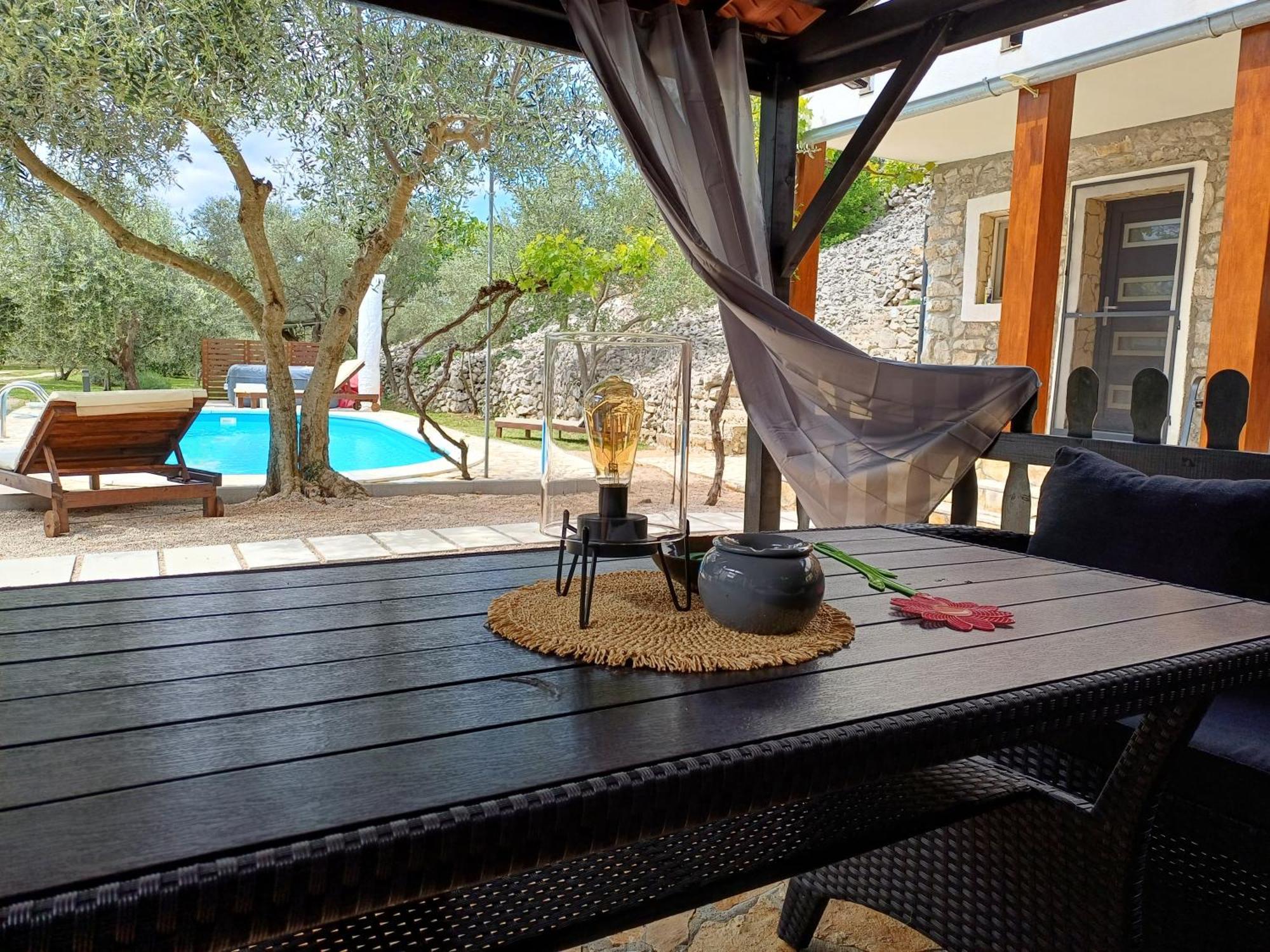 Holiday House Pulina Punat Exterior photo